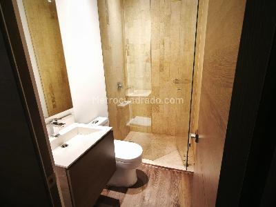 Apartamento de 2 alcobas en venta en Poblado San Lucas, Medellín, 129 m² · foto 15 de 20