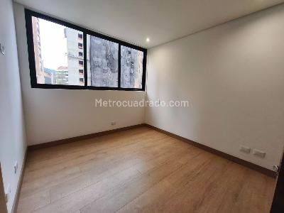 Apartamento de 2 alcobas en venta en El Poblado La Linde, Medellín, 110 m² · foto 9 de 19