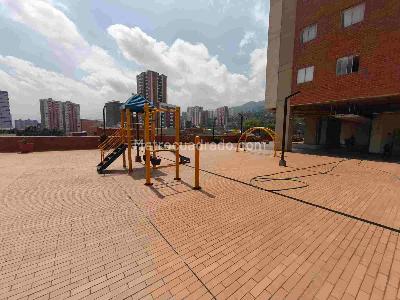 Apartamento de 3 alcobas en venta en Los Alcazares, Sabaneta, 64 m² · foto 15 de 20