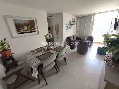 Apartamento de 3 alcobas en venta en Los Alcazares, Sabaneta, 64 m² · foto 3 de 20