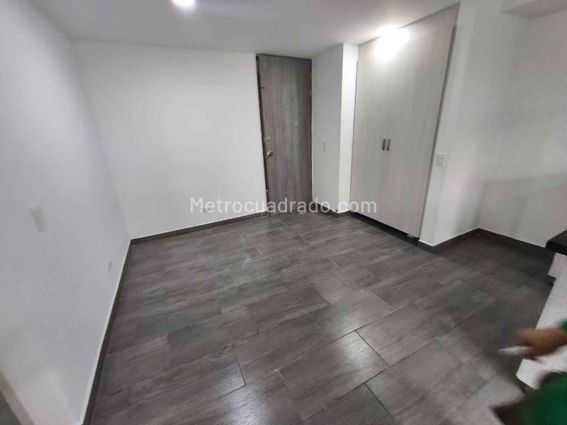 Piso – Sabaneta - Vista 3