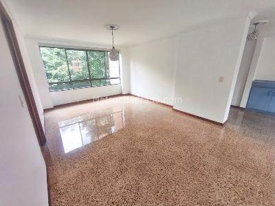 Apartamento de 5 alcobas en venta en El Poblado, Medellín, 187 m² · foto 4 de 20