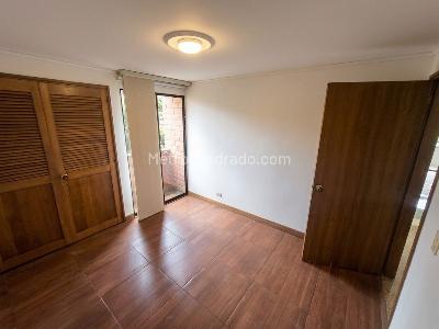 Apartamento de 5 alcobas en venta en El Poblado, Medellín, 187 m² · foto 17 de 20