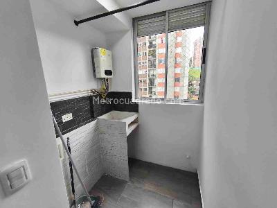 Apartamento de 3 alcobas en venta en La Inmaculada, Sabaneta, 58 m² · foto 4 de 14