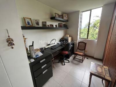 Apartamento en venta en Cumbres, Envigado · foto 11 de 19