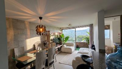 Apartamento de 3 alcobas en venta en Las Lomita, Sabaneta, 73 m² · foto 1 de 14