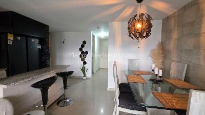 Apartamento de 3 alcobas en venta en Las Lomita, Sabaneta, 73 m² · foto 4 de 14