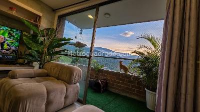 Apartamento de 3 alcobas en venta en Las Lomita, Sabaneta, 73 m² · foto 5 de 14