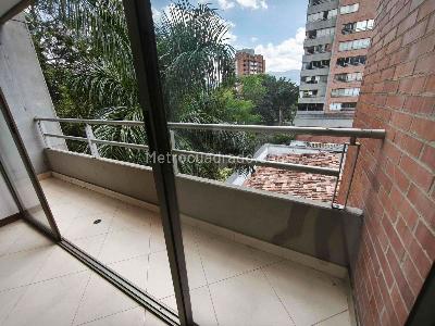 Apartamento de 1 alcoba en venta en El Poblado Las Vegas, Medellín, 62 m² · foto 14 de 20