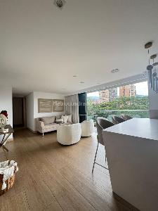Apartamento de 3 alcobas en venta en Escobero, Envigado, 90 m² · foto 3 de 20