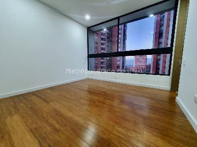 Apartamento de 3 alcobas en venta en El Poblado Santa Maria De Los Angeles, Medellín, 205 m² · foto 16 de 19