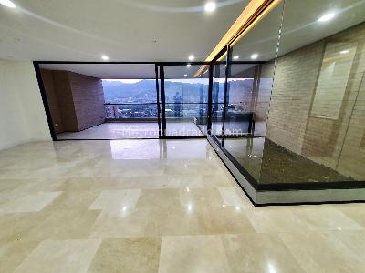 Apartamento de 3 alcobas en venta en El Poblado Santa Maria De Los Angeles, Medellín, 205 m² · foto 4 de 19