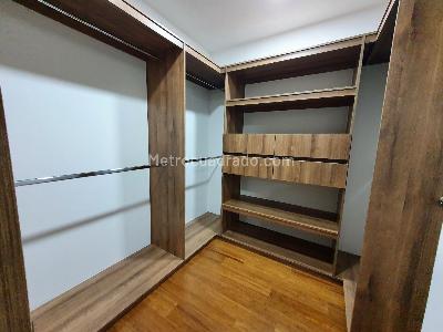 Apartamento de 3 alcobas en venta en El Poblado Santa Maria De Los Angeles, Medellín, 205 m² · foto 11 de 19