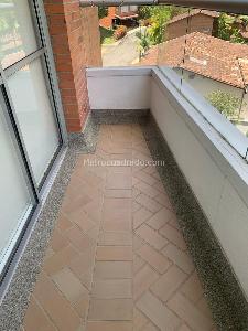 Apartamento de 1 alcoba en venta en Poblado San Lucas, Medellín, 37 m² · foto 7 de 17