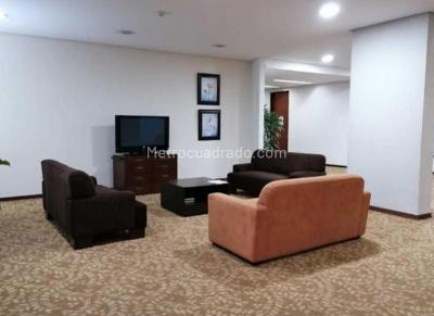 Apartamento de 1 alcoba en venta en Poblado San Lucas, Medellín, 37 m² · foto 14 de 17