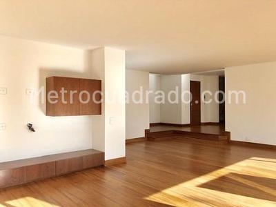 Apartamento de 3 alcobas en venta en La Cabrera, Bogotá, 255 m² · foto 5 de 20
