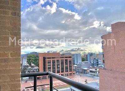 Apartamento de 2 alcobas en venta en Country Virrey, Bogotá, 125 m² · foto 3 de 20