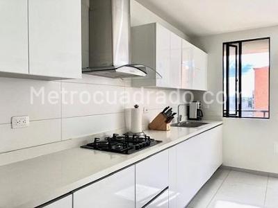 Apartamento de 2 alcobas en venta en Country Virrey, Bogotá, 125 m² · foto 5 de 20