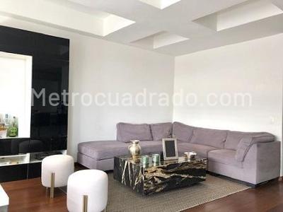Apartamento de 2 alcobas en venta en Country Virrey, Bogotá, 125 m² · foto 8 de 20