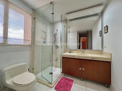 Apartamento de 4 alcobas en venta en La Cabrera, Bogotá, 422 m² · foto 14 de 19