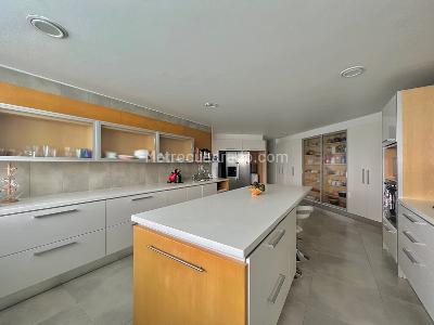 Apartamento de 4 alcobas en venta en La Cabrera, Bogotá, 422 m² · foto 8 de 19