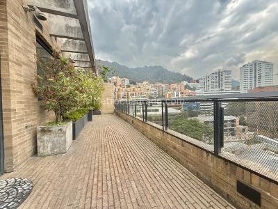 Apartamento de 4 alcobas en venta en La Cabrera, Bogotá, 345 m² · foto 3 de 18