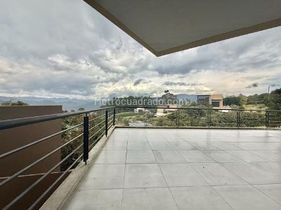 Casa en venta en Bosques Del Encenillo, La Calera · foto 2 de 20