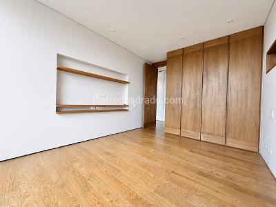 Apartamento de 2 alcobas en venta en Bellavista Rosales, Bogotá, 189 m² · foto 14 de 17