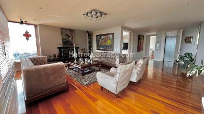 Apartamento de 3 alcobas en venta en Guadalquivir, Bogotá, 317 m² · foto 5 de 18