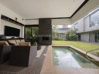 Casa de 4 alcobas en venta en Santa Ana Oriental, Bogotá, 600 m² · foto 9 de 20