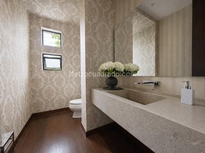 Casa de 4 alcobas en venta en Santa Ana Oriental, Bogotá, 600 m² · foto 5 de 20