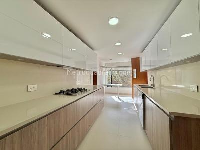 Apartamento en venta en La Cabrera, Bogotá · foto 5 de 18