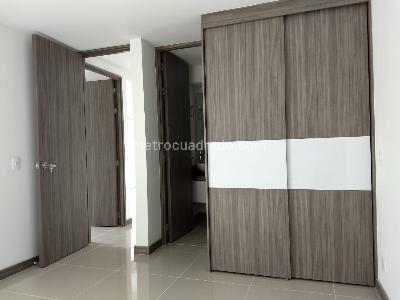 Apartamento de 2 alcobas en venta en Suramerica, Itagüí, 66 m² · foto 4 de 18
