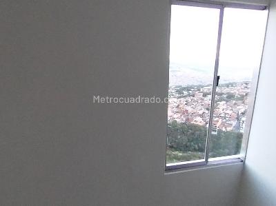 Apartamento de 3 alcobas en venta en Amazonia, Bello, 52 m² · foto 4 de 10
