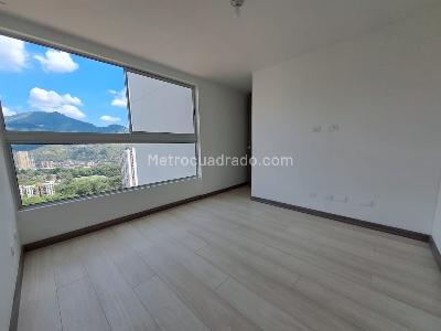Apartamento en venta en Suramerica, Itagüí · foto 6 de 24