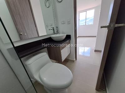 Apartamento en venta en Suramerica, Itagüí · foto 10 de 24