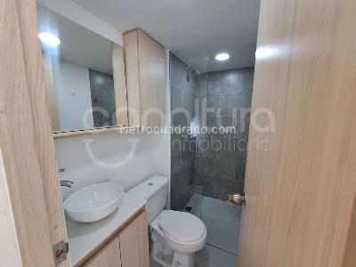 Apartamento de 3 alcobas en venta en Amazonia, Bello, 52 m² · foto 14 de 15