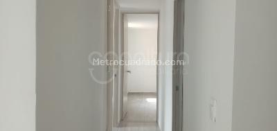 Apartamento de 3 alcobas en venta en Vereda Cañaveralejo, Sabaneta, 55 m² · foto 3 de 11
