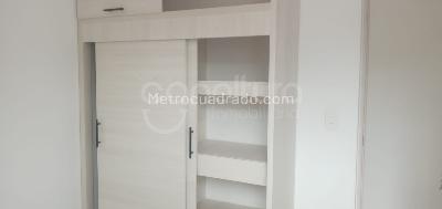 Apartamento de 3 alcobas en venta en Vereda Cañaveralejo, Sabaneta, 55 m² · foto 8 de 11