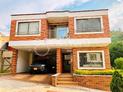 Casa de 5 alcobas en venta en La Doctora, Sabaneta, 340 m² · foto 6 de 6