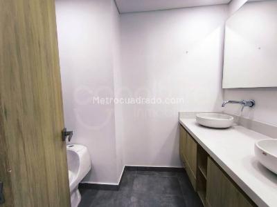 Apartamento en arriendo en Las Palmas, Medellín · foto 9 de 12