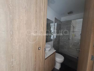 Apartamento de 2 alcobas en venta en Serramonte, Bello, 57 m² · foto 6 de 13