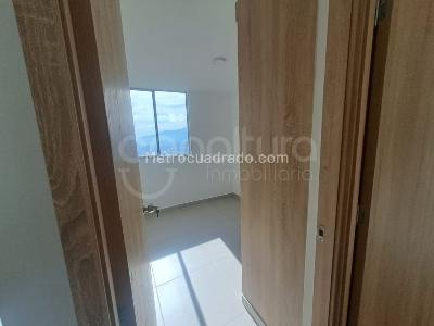 Apartamento de 2 alcobas en venta en Serramonte, Bello, 57 m² · foto 15 de 20