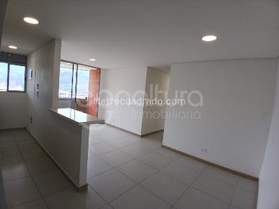 Apartamento de 3 alcobas en venta en Suramerica, Itagüí, 73 m² · foto 2 de 20