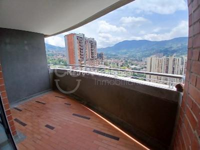 Apartamento de 3 alcobas en venta en Suramerica, Itagüí, 73 m² · foto 12 de 20