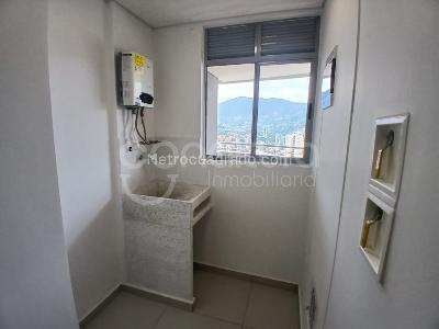 Apartamento de 3 alcobas en venta en Suramerica, Itagüí, 73 m² · foto 15 de 20