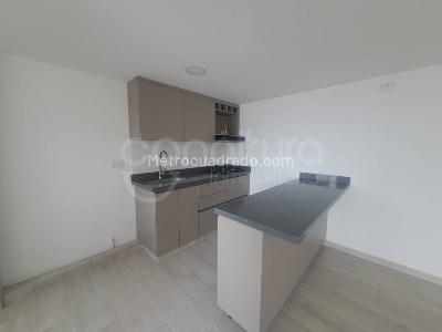 Apartamento de 2 alcobas en venta en Serramonte, Bello, 54 m² · foto 3 de 15