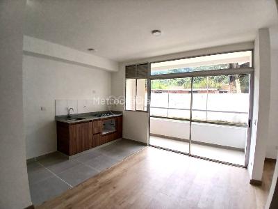 Apartamento en venta en La Mina, Envigado · foto 3 de 16