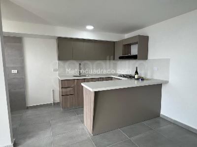 Apartamento de 2 alcobas en venta en Serramonte, Bello, 58 m² · foto 5 de 17
