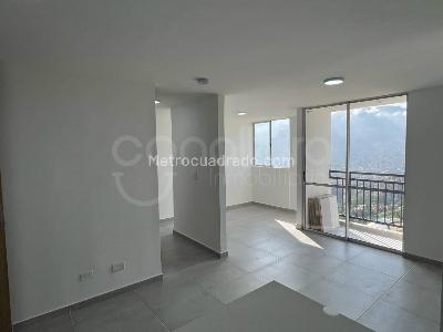 Apartamento de 2 alcobas en venta en Serramonte, Bello, 58 m² · foto 10 de 17